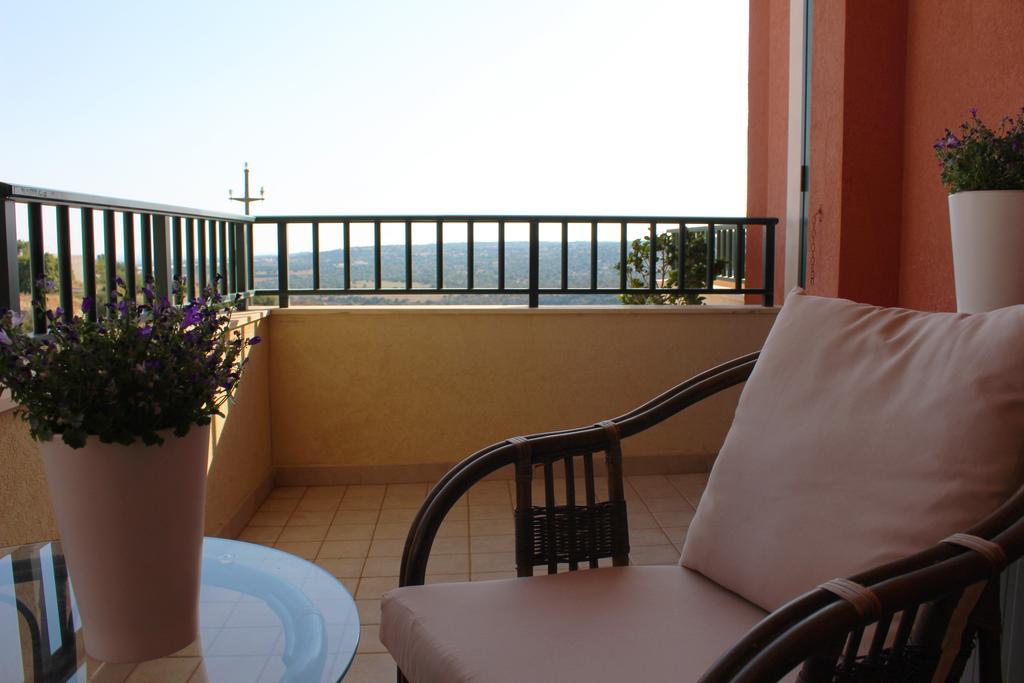 Villa Orchidea Luxury B&B Испика Экстерьер фото